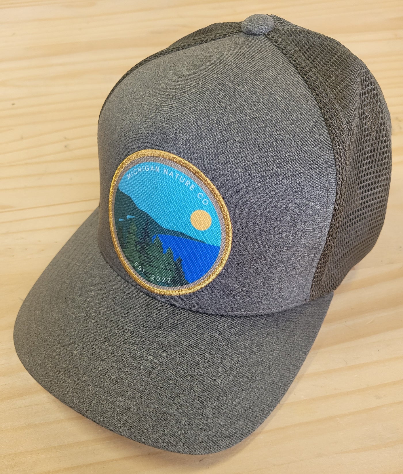 Curved Flexfit Trucker